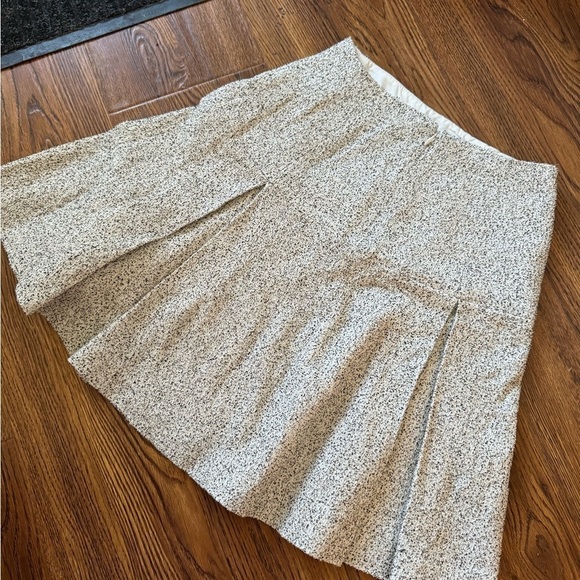 CLUB MONACO cotton grey pleated skirt (US 0) - Picture 2 of 5